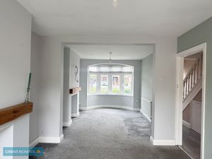 Sitting room- click for photo gallery